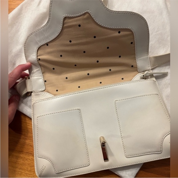 Kate Spade Gavin Shoulder Bag in Off-White - Picture 4 of 9